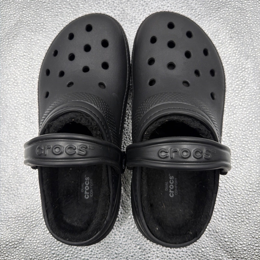 Crocs Clog Sandals Mens 4 Womens 6 Black Dual Comfort Faux Fur Lined